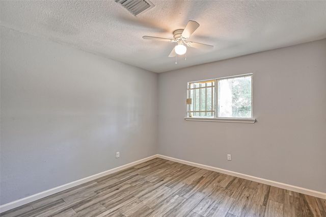 8623 Valley Forest Drive, Houston, TX 77078