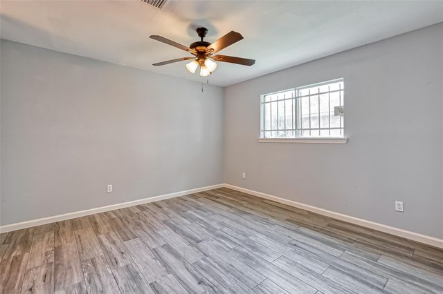 8623 Valley Forest Drive, Houston, TX 77078