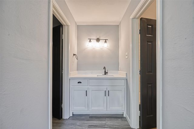 8623 Valley Forest Drive, Houston, TX 77078