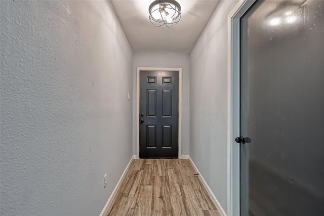 8623 Valley Forest Drive, Houston, TX 77078