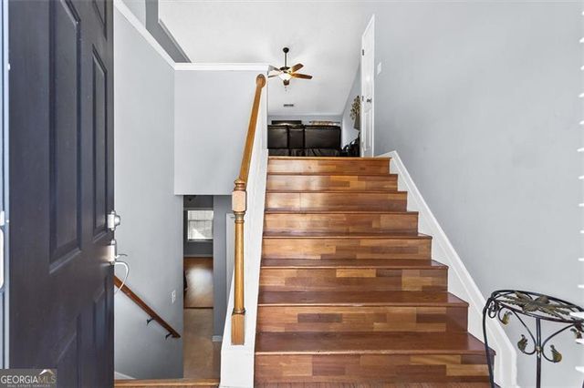 995 CHIMNEY TRACE Way, Lawrenceville, GA 30045