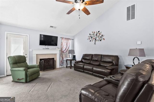 995 CHIMNEY TRACE Way, Lawrenceville, GA 30045