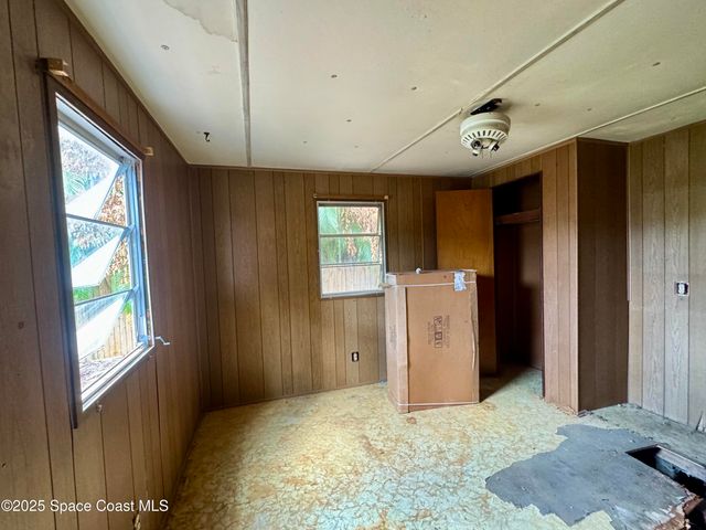1925 Monticello Avenue, Merritt Island, FL 32952