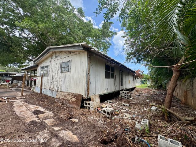1925 Monticello Avenue, Merritt Island, FL 32952