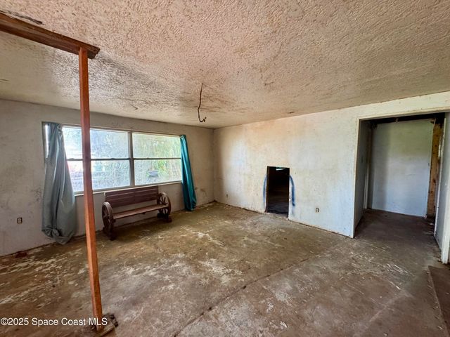 1925 Monticello Avenue, Merritt Island, FL 32952