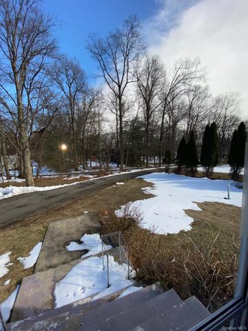 56 Millspaugh Lane 1st floor, Bardonia, NY 10954