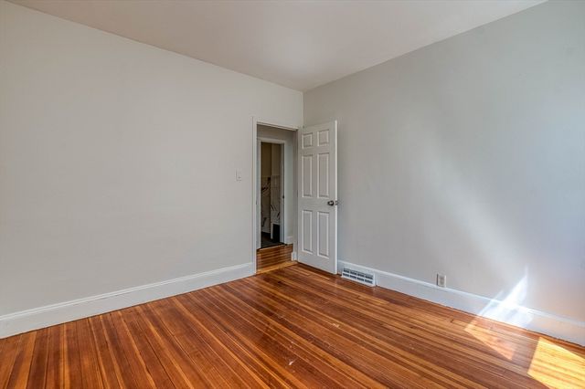16 West Street 1, Milton, MA 02186