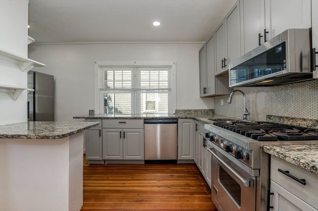 16 West Street 1, Milton, MA 02186