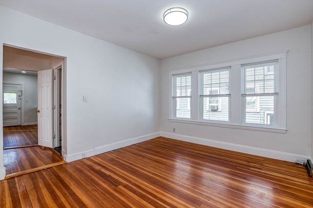 16 West Street 1, Milton, MA 02186