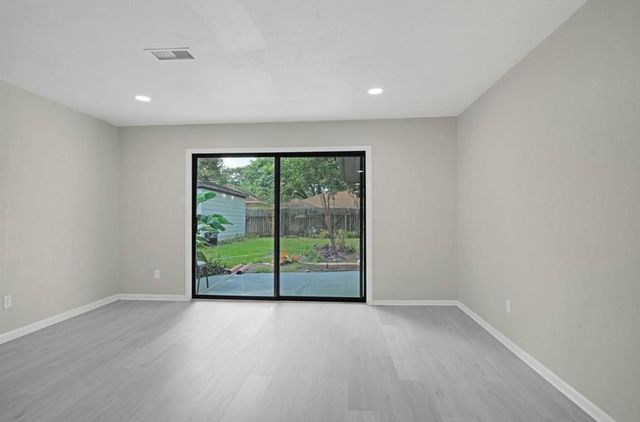 5822 Belrose Drive, Houston, TX 77035