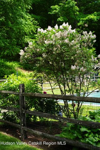 85 Frost Road, Rhinebeck, NY 12572