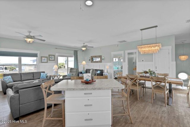 2416 Island Drive, Sneads Ferry, NC 28460