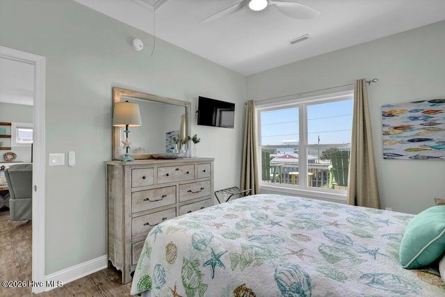 2416 Island Drive, Sneads Ferry, NC 28460