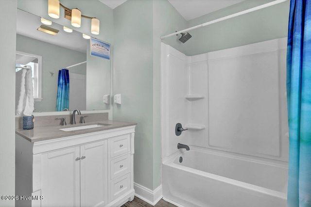 2416 Island Drive, Sneads Ferry, NC 28460