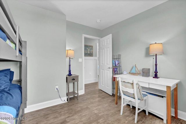 2416 Island Drive, Sneads Ferry, NC 28460