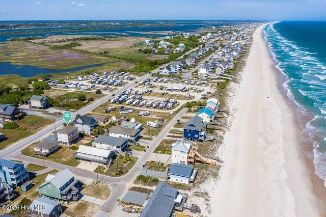 2416 Island Drive, Sneads Ferry, NC 28460