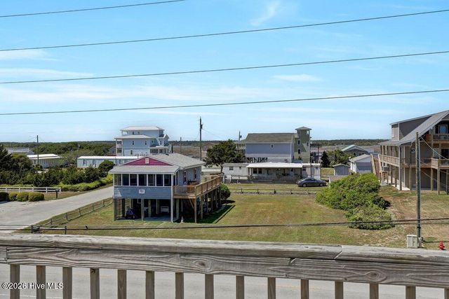 2416 Island Drive, Sneads Ferry, NC 28460