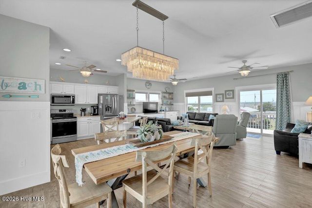2416 Island Drive, Sneads Ferry, NC 28460