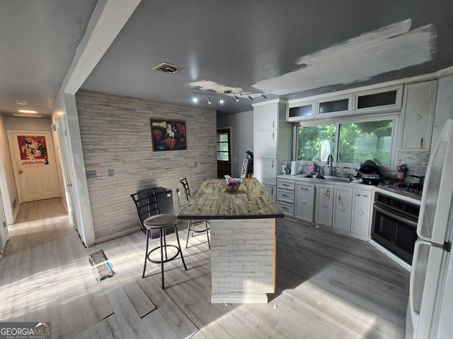 4081 Pilgrim Place, Austell, GA 30106
