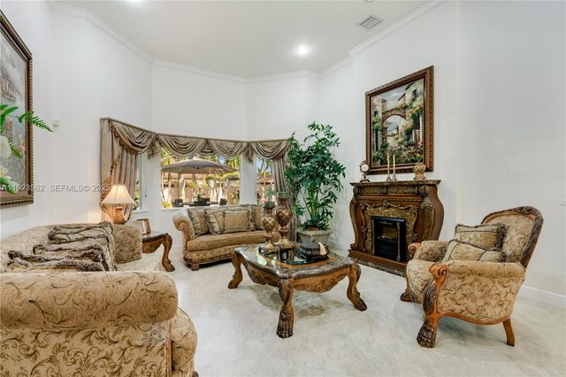 13163 SW 191st Ter, Miami, FL 33177