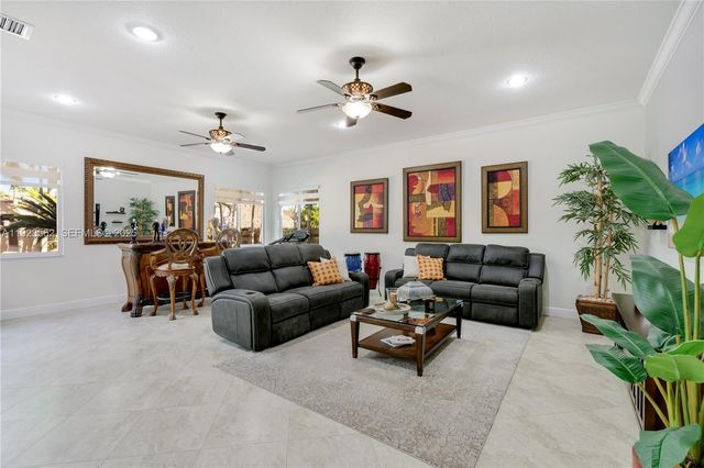 13163 SW 191st Ter, Miami, FL 33177