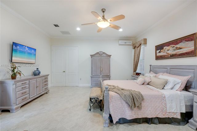 13163 SW 191st Ter, Miami, FL 33177