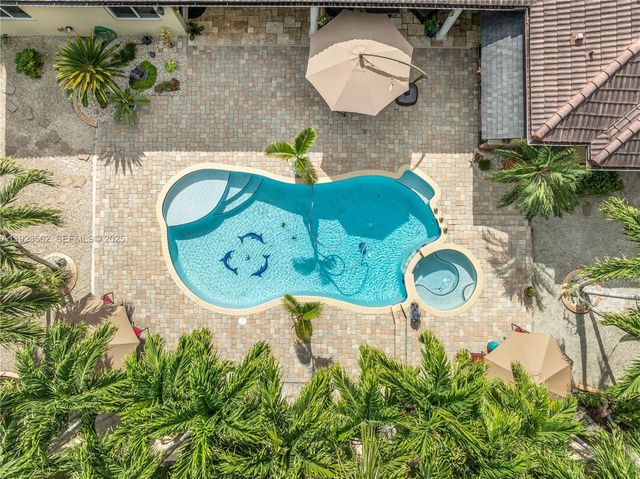 13163 SW 191st Ter, Miami, FL 33177