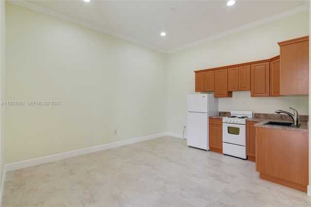 13163 SW 191st Ter, Miami, FL 33177