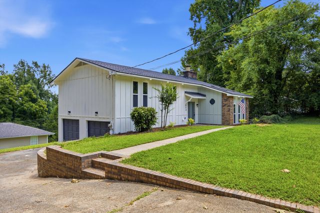 8804 Point South Lane, Chattanooga, TN 37421