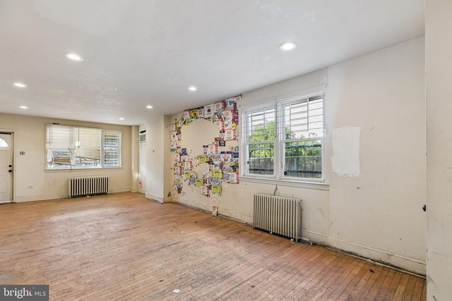 2110 W CHEW AVE, Philadelphia, PA 19138