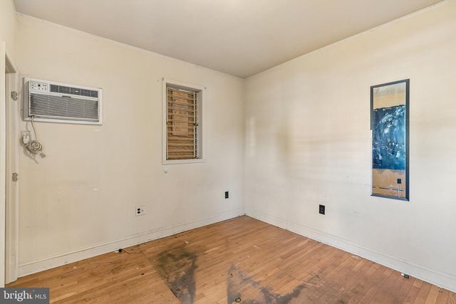2110 W CHEW AVE, Philadelphia, PA 19138