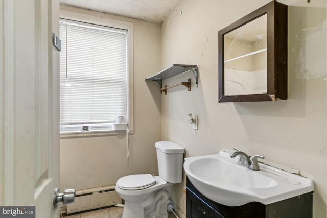 2110 W CHEW AVE, Philadelphia, PA 19138