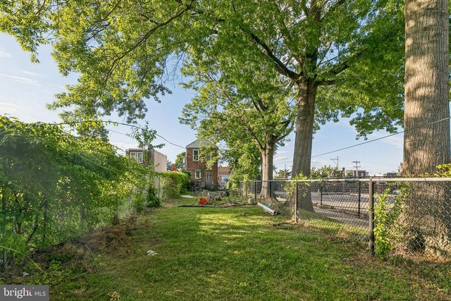 2110 W CHEW AVE, Philadelphia, PA 19138