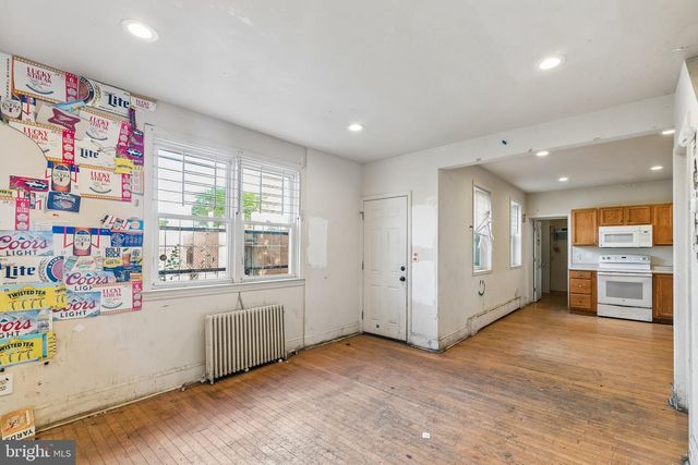 2110 W CHEW AVE, Philadelphia, PA 19138