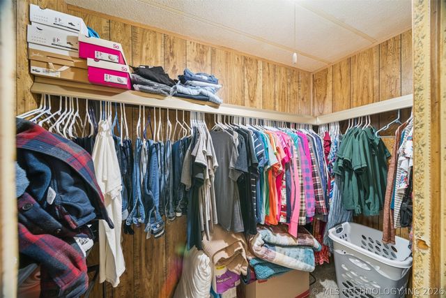 358126 E 5400 Road, Jennings, OK 74038