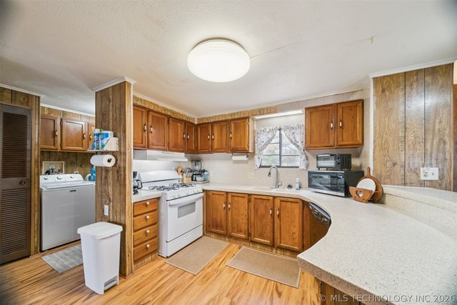 358126 E 5400 Road, Jennings, OK 74038