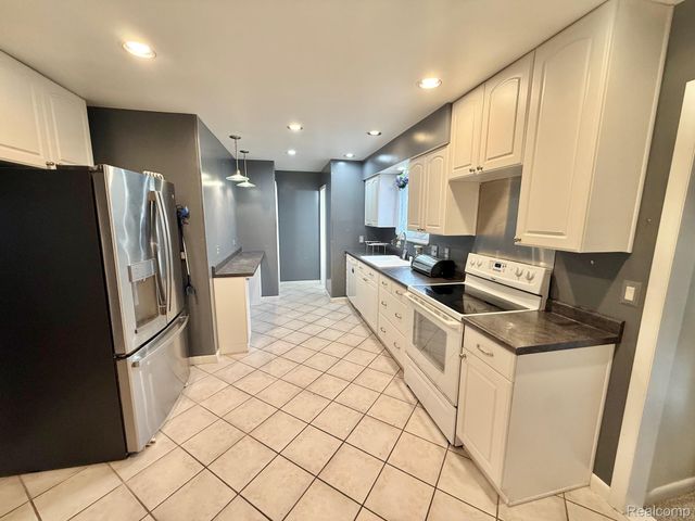 7040 Lou Mac Drive, Clayton Charter Township, MI 48473