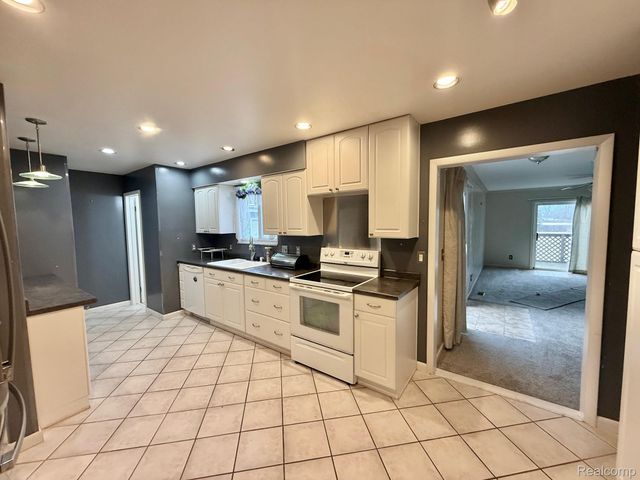 7040 Lou Mac Drive, Clayton Charter Township, MI 48473