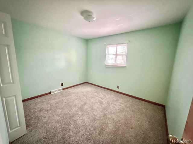 7040 Lou Mac Drive, Clayton Charter Township, MI 48473