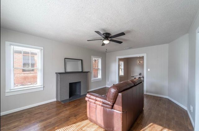 2104 20th Street, Lubbock, TX 79411