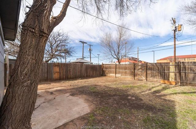 2104 20th Street, Lubbock, TX 79411