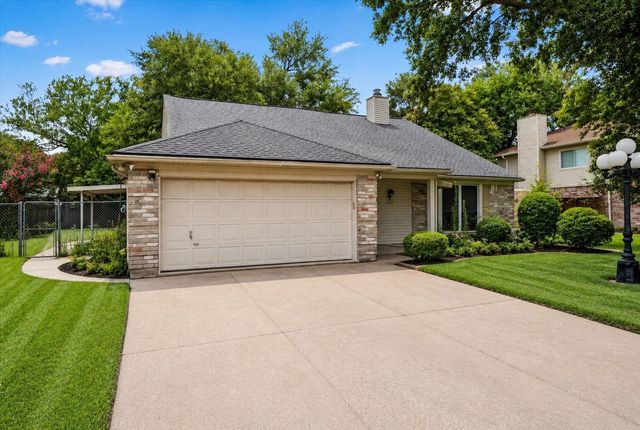 2316 Francis Drive, Pearland, TX 77581