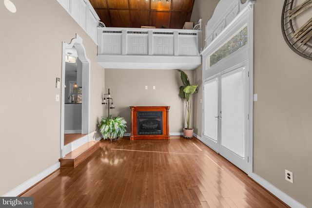 137 E ELM AVE, Lindenwold, NJ 08021