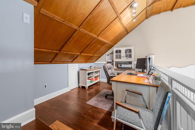 137 E ELM AVE, Lindenwold, NJ 08021