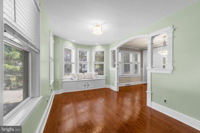 137 E ELM AVE, Lindenwold, NJ 08021