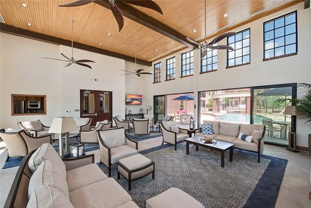 406 NE 1st Street, Oklahoma City, OK 73104