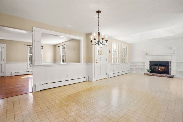 492 Delano Rd, Marion, MA 02738