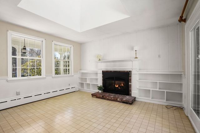 492 Delano Rd, Marion, MA 02738