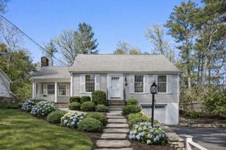 492 Delano Rd, Marion, MA 02738