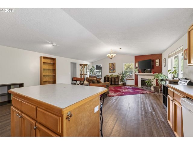 1421 I St, Washougal, WA 98671